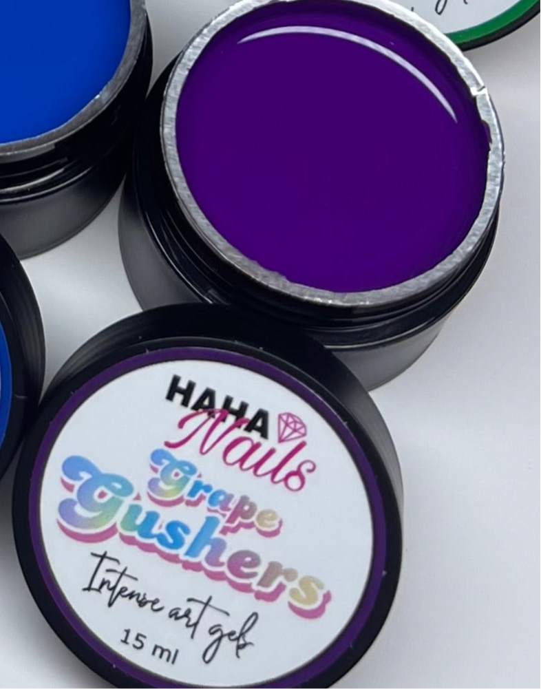 Grape Gushers art gel